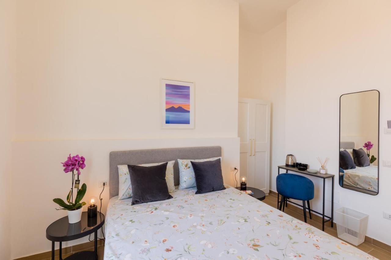 Blu Parthenope Suites Nápoly Kültér fotó
